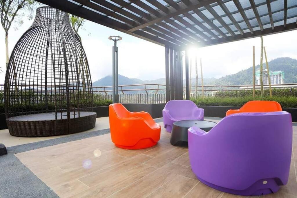 Premier Suite Cozy Home Midhills Genting 6-10 Pax Free Wifi Genting Highlands Exterior photo