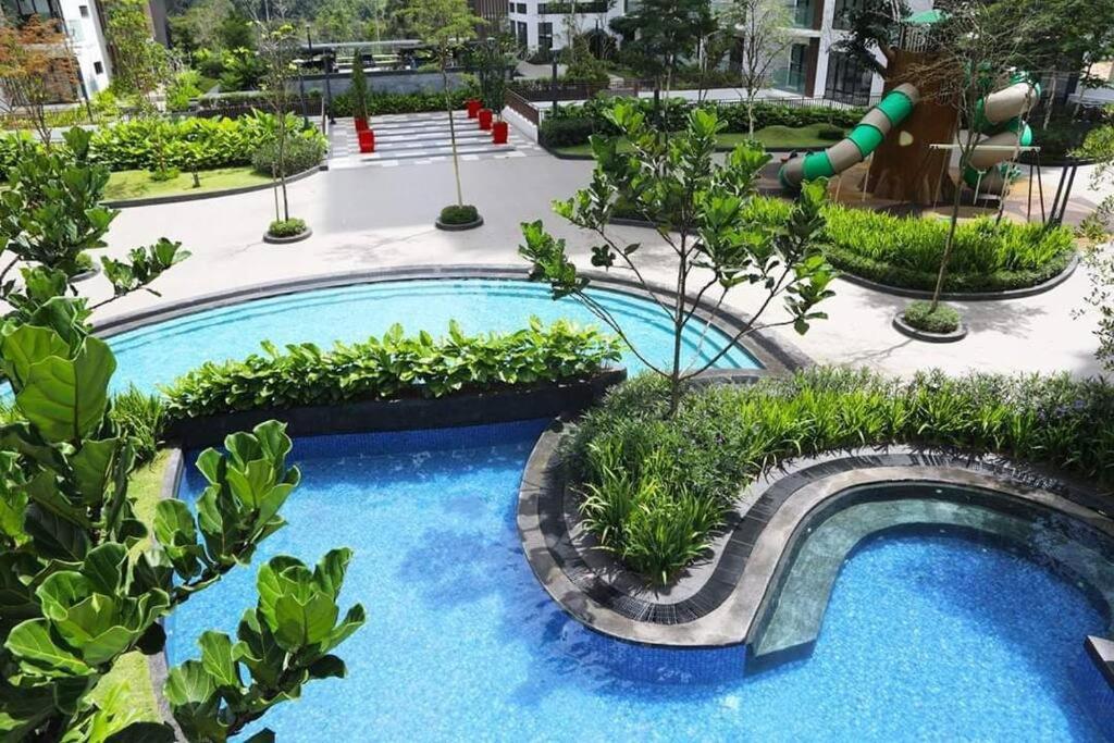 Premier Suite Cozy Home Midhills Genting 6-10 Pax Free Wifi Genting Highlands Exterior photo