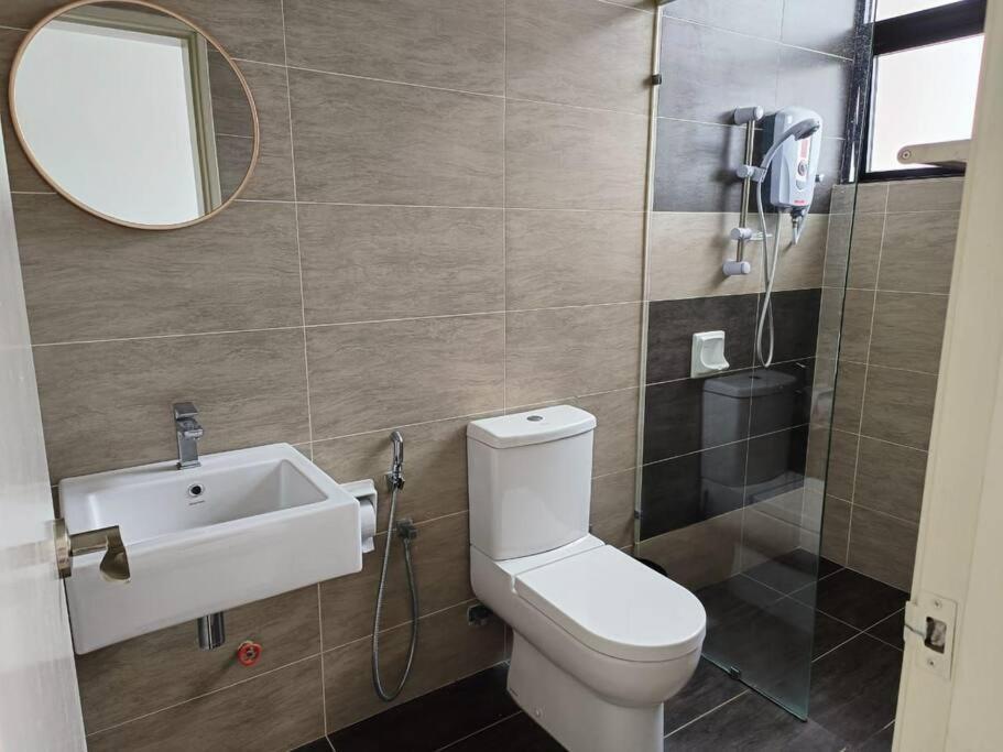 Premier Suite Cozy Home Midhills Genting 6-10 Pax Free Wifi Genting Highlands Exterior photo